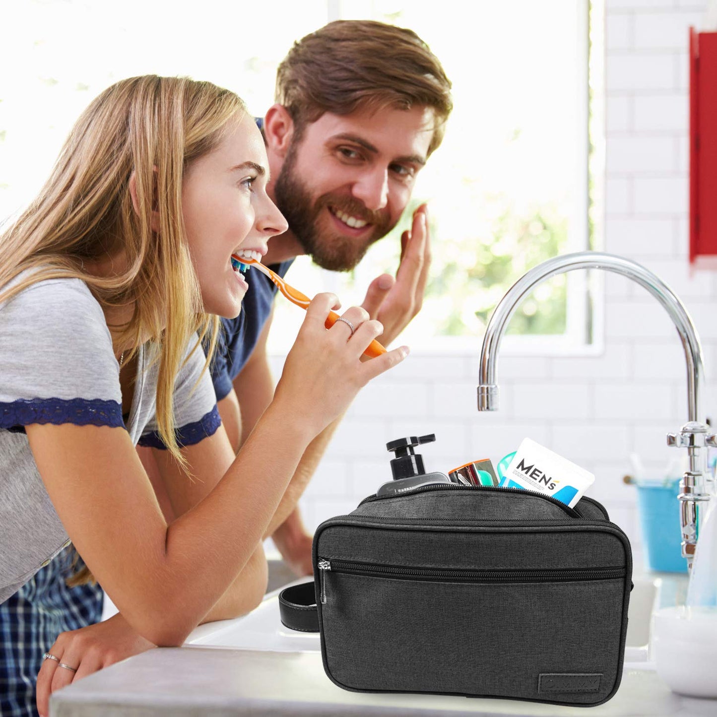 Travel Toiletry Bag for Women and Men, Dopp Kit Shaving Bag for Toiletries, Makeup Cosmetic Bag for Travel Accessories, Large Capacity Toiletry Travel Bag Portable Carry on Essentials Organizer