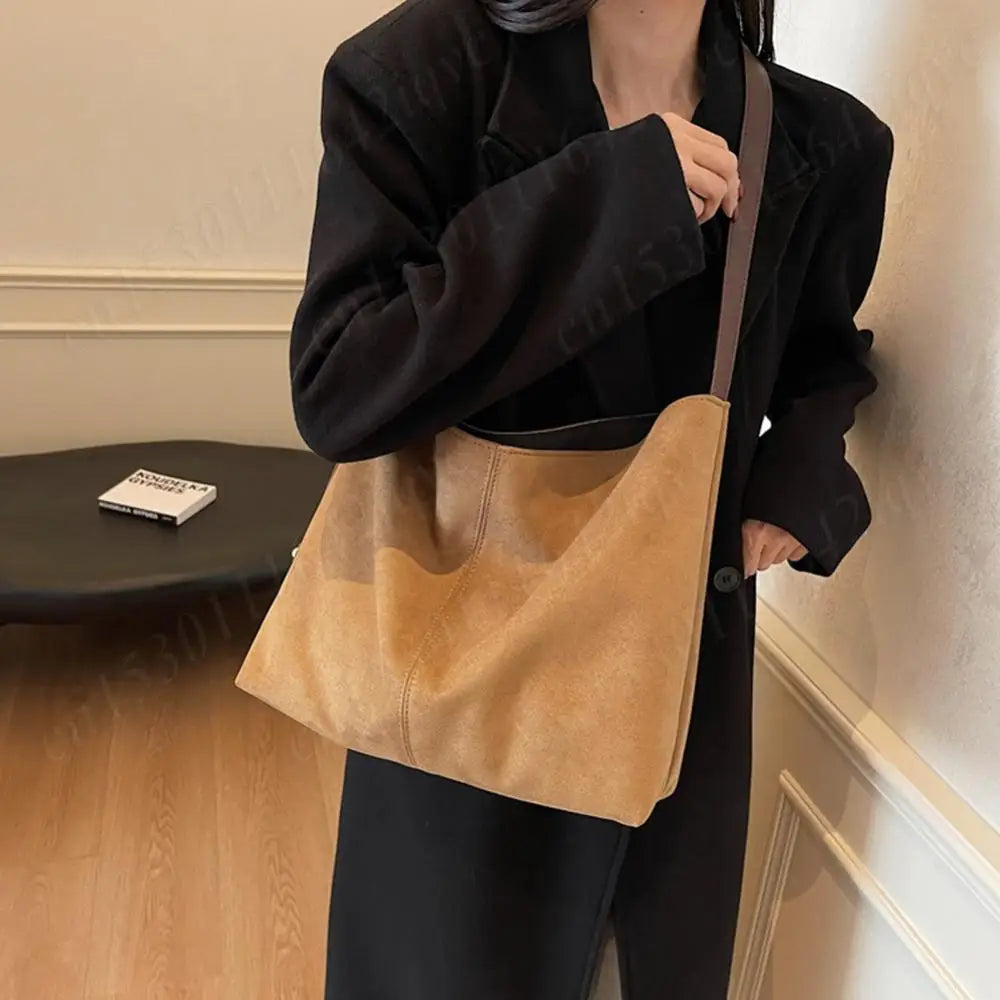 Vintage Women Bag Suede Shoulder Bag Large Capacity Slouchy Crossbody Bag Adjustable Strap Simple Tote Bag Ladies Outdoor Bag