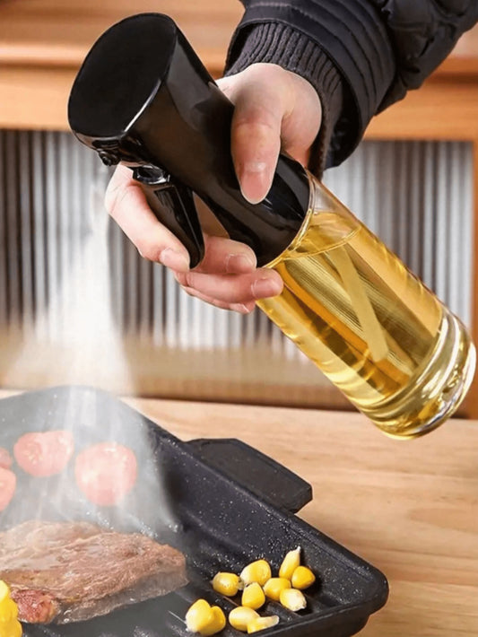 1Pc Olive Oil Spray Bottle, PET Material, Suitable for Holding Various Liquids, Applicable for Outdoor BBQ, BBQ Rack, Low-Fat Food, Salad, Kitchen, Barbecue, Air Fryer and Camping, Suitable for Women, Light-Weight Home Grilling, Sprayer, Dispenser, Refillable Spray Bottle. Kitchen Tool, Kitchen Accessory, Back-To-School (Color & Style Random)